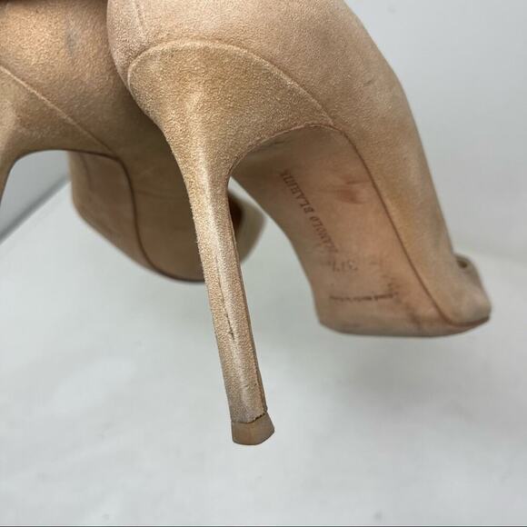 Manolo Blahnik Bb Stone tan Suede Pointed Toe Pumps 37.5 - Picture 6 of 7